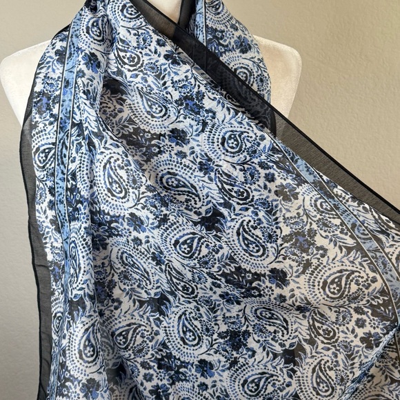 Talbots Blue White Paisley Silk Blend Oblong Scarf Lightweight Wrap - Picture 3 of 7